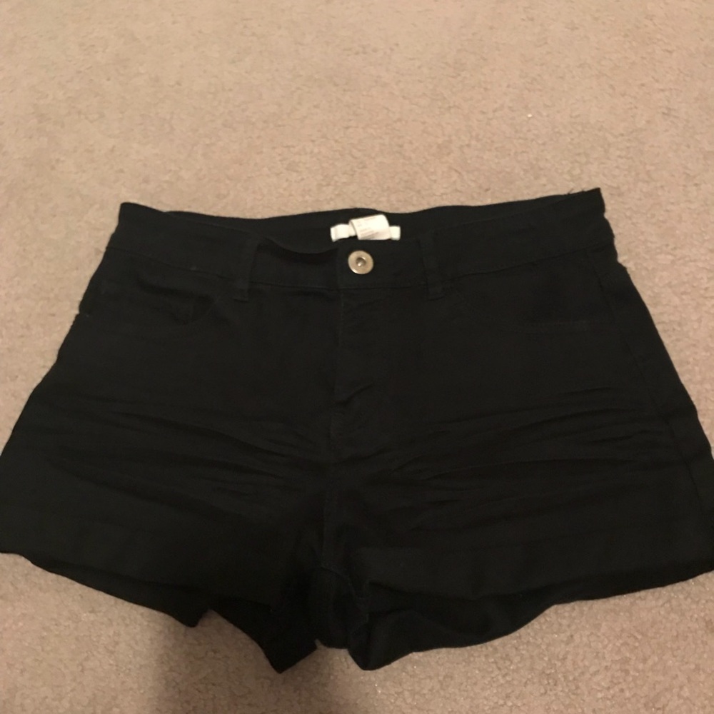 H&M black denim shorts